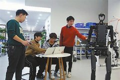 <b>最好的进修就是坐正在科研的最前沿‘并’</b>